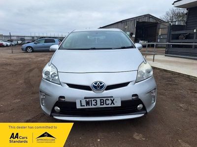 Silver Used 2013 Toyota Prius | £3,195