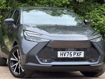 Second-hand Toyota C-HR Design 223 CP (164 kW) 2025 Gri SUV