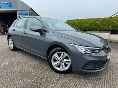 Used VW Golf VIII Life 150 HP (110 kW) 2023 Grey Hatchback
