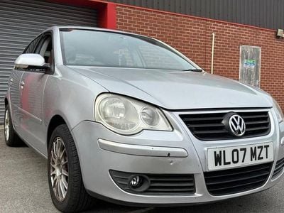 VW Polo