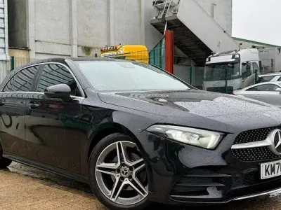 Begagnad Mercedes A200 Executive 150 HK (110 kW) 2021 Svart Halvkombi