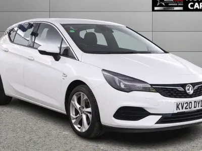 Gebraucht Vauxhall Astra SRi 145 PS (106 kW) 2020 Weiß Kleinwagen
