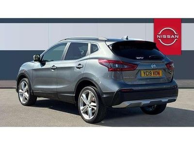 Begagnad Nissan Qashqai N-Motion 140 HK (102 kW) 2019 Grå SUV