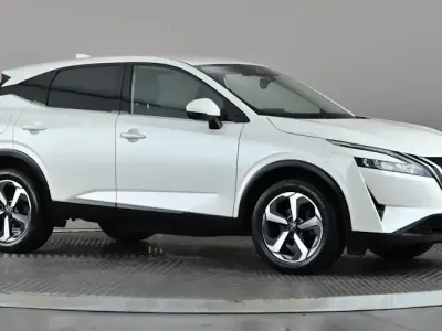 Used Nissan Qashqai N-Connecta 158 HP (116 kW) 2023 White SUV