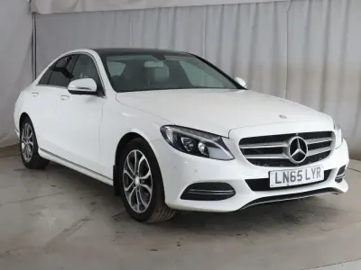 Begagnad Mercedes C200 Premium 2015 Vit Sedan