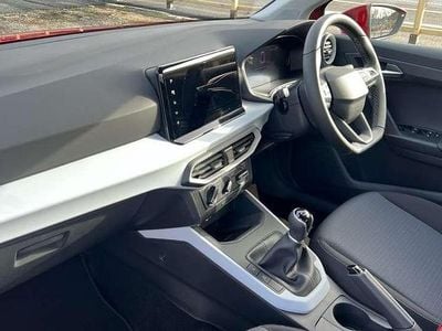 New Seat Arona SE Technology 95 HP (69 kW) 2025 Desire red midnight black SUV