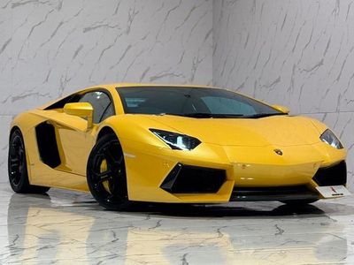 Used Lamborghini Aventador 700 HP (514 kW) 2015 Coupe