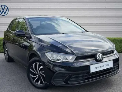Used VW Polo Life 95 HP (69 kW) 2024 Black Hatchback