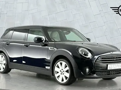 Used Mini Cooper Clubman Exclusive 134 HP (98 kW) 2023 Black Estate