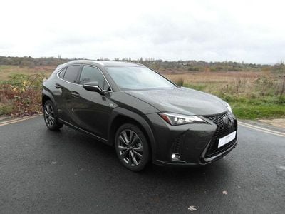 Lexus UX 250h