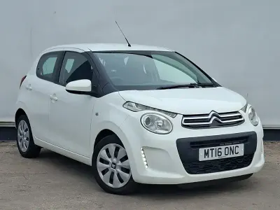 Used Citroën C1 Feel 82 HP (60 kW) 2016 White Hatchback