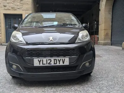 Used Peugeot 107 Active 68 HP (50 kW) 2012 Black Hatchback