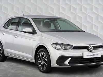 Used VW Polo Life 95 HP (69 kW) 2023 Silver Hatchback