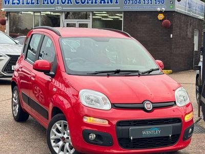 Used Fiat Panda Lounge 69 HP (50 kW) 2018 Red Hatchback
