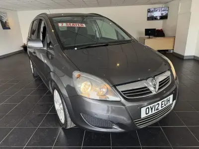 Używany Vauxhall Zafira 115 KM (84 kW) 2012 Szary Minivan