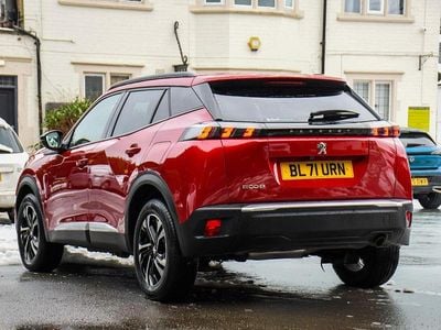 Red Used 2022 Peugeot 2008 Allure Premium SUV | £14,496 (Fair price)