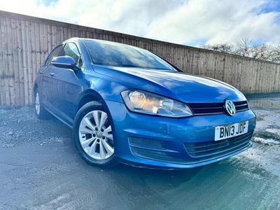 Used VW Golf VII SE 105 HP (77 kW) 2013 Blue Hatchback