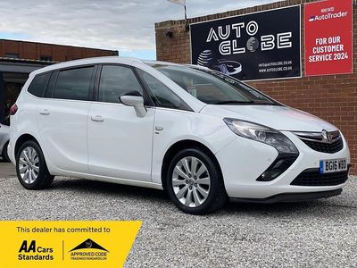 Used Vauxhall Zafira 2016 White MPV