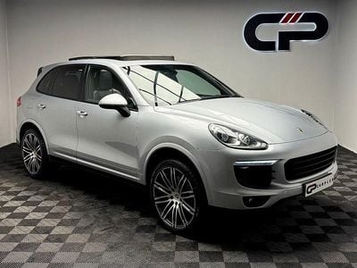 Used Porsche Cayenne 385 HP (283 kW) 2017 Silver SUV
