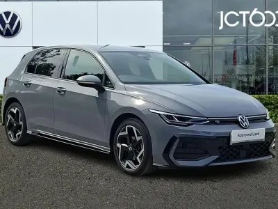 Used VW Golf VIII R-line 147 HP (108 kW) 2025 Grey Hatchback