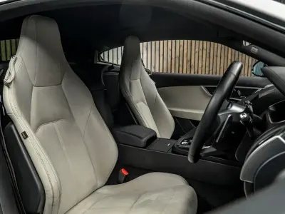 Used Jaguar F-Type R-Dynamic 300 HP (220 kW) 2022 White Coupe