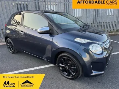 Usado Citroën C1 Flair 82 HP (60 kW) 2017 Azul Citadino