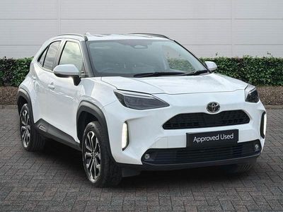 Used Toyota Yaris Hybrid Design 2024 White Hatchback