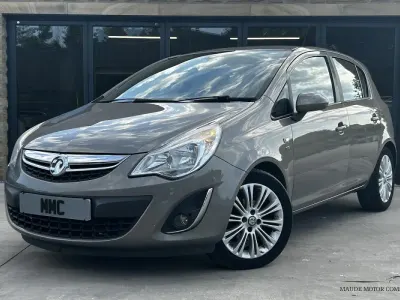 Used Vauxhall Corsa 100 HP (73 kW) 2013 Brown Hatchback