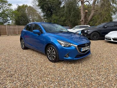 Begagnad Mazda 2 Inclusive 2016 Blå Halvkombi