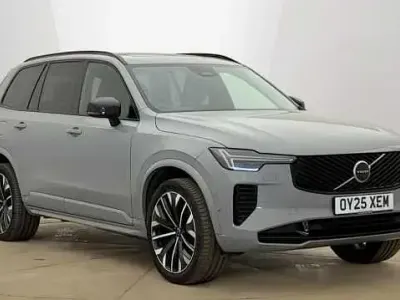 Used Volvo XC90 Plus 247 HP (181 kW) 2025 SUV