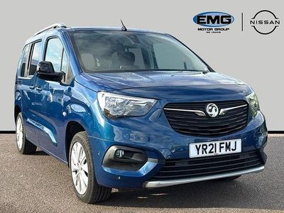 Used Vauxhall Combo Elite 130 HP (95 kW) 2021 Blue MPV