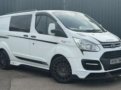Used Ford Transit Custom Limited 155 HP (114 kW) 2015 White Van