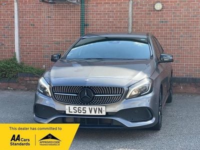 Begagnad Mercedes A200 AMG Line Premium 2015 Grå Halvkombi