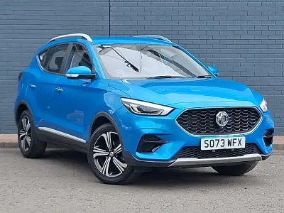 Używany MG ZS Excite 106 KM (77 kW) 2024 Niebieski SUV