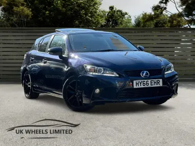 Usado Lexus CT200h Sport Line 136 CV (100 kW) 2016 Azul Utilitario