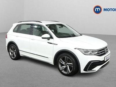 Usado VW Tiguan R-line Edition 150 HP (110 kW) 2023 Branco SUV