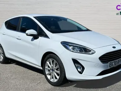 Begagnad Ford Fiesta Titanium 125 HK (91 kW) 2020 Vit Halvkombi