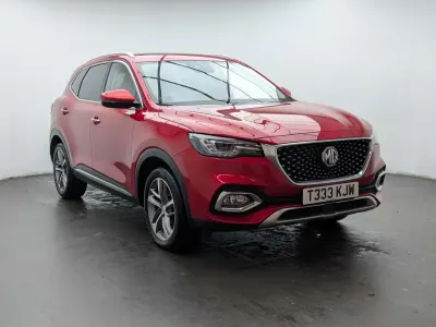 Used MG HS Exclusive 162 HP (119 kW) 2023 Red SUV