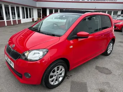 Used Skoda Citigo Elegance 75 HP (55 kW) 2012 Red Hatchback