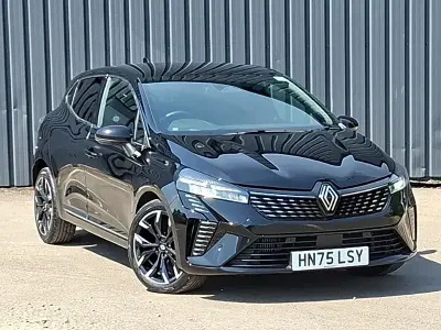 Used Renault Clio Techno 90 HP (66 kW) 2025 Black Hatchback
