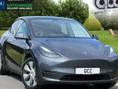 Used Tesla Model Y Long Range AWD 286 kW (389 HP) 2025 SUV