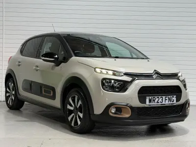 Begagnad Citroën C3 PureTech 2023 Beige Halvkombi