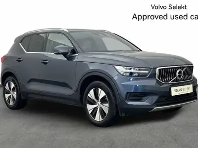 Used Volvo XC40 Inscription 208 HP (152 kW) 2022 Blue SUV