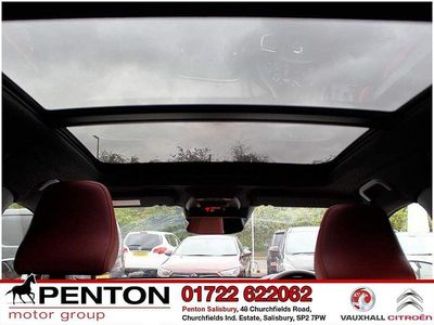 White Used 2019 Volvo XC40 Inscription SUV | £29,990