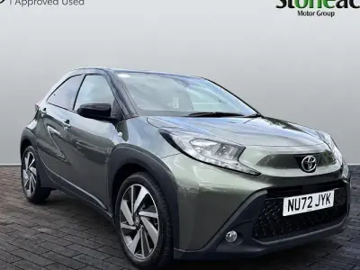 Used Toyota Aygo X 72 HP (52 kW) 2024 Green SUV