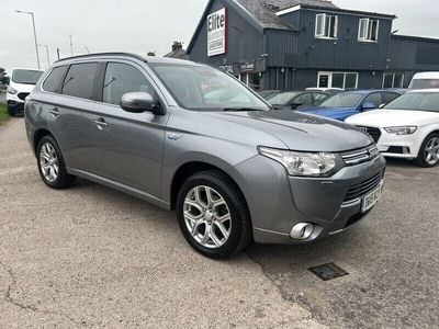 Mitsubishi Outlander P-HEV
