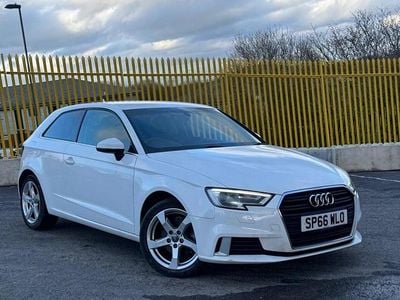 Used Audi A3 Sport 110 HP (80 kW) 2016 White Hatchback