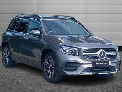 Mercedes GLB220