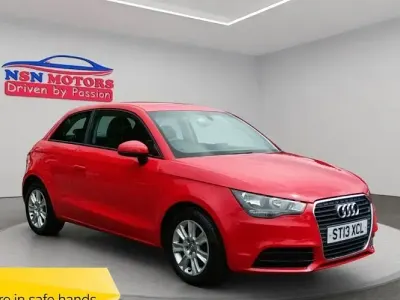 Used Audi A1 Sportback 86 HP (63 kW) 2013 Red Hatchback