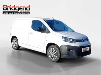 Used Citroën Berlingo 100 HP (73 kW) 2023 White MPV